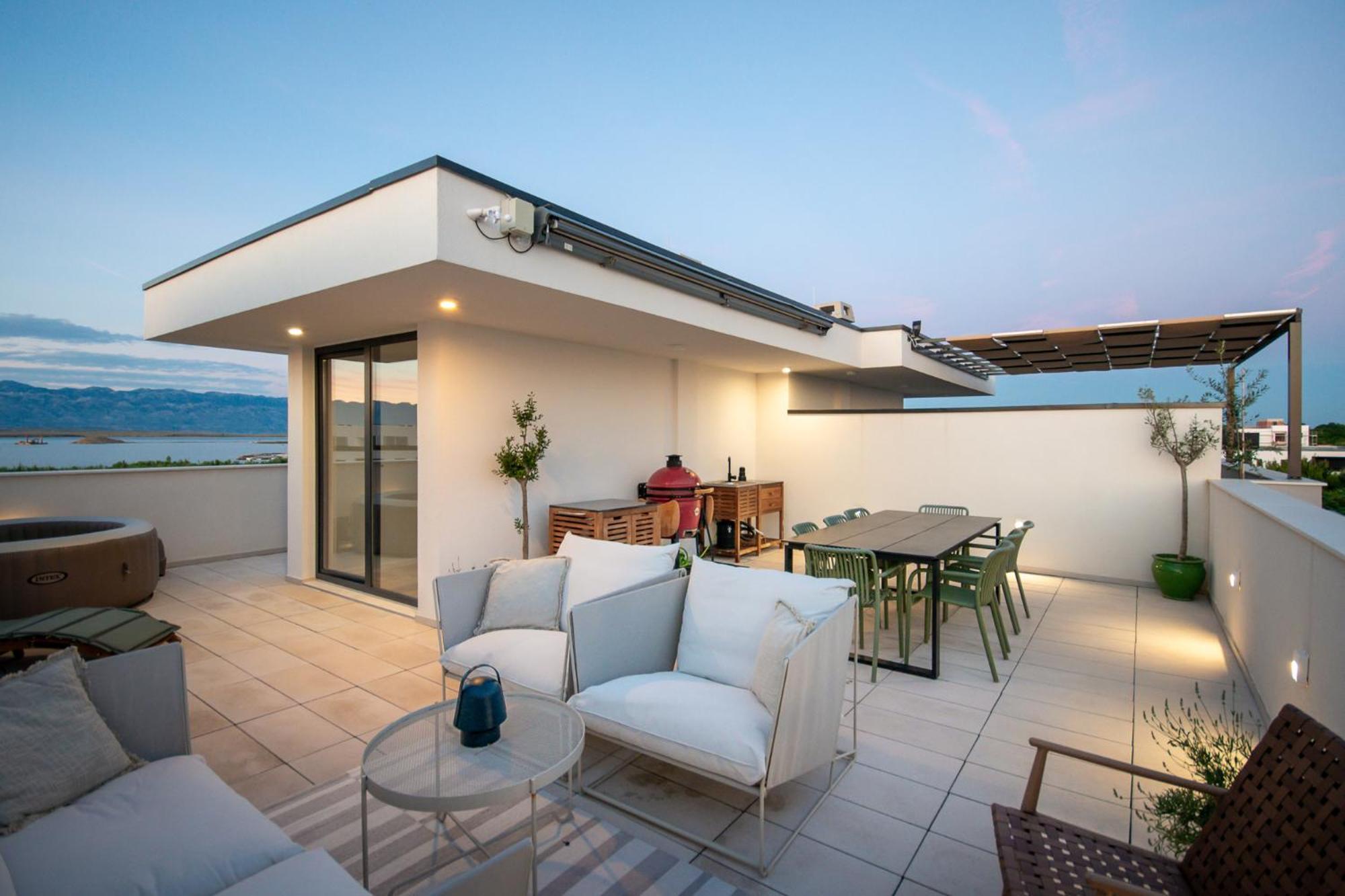 Villa Beachfront Taris With Seaview